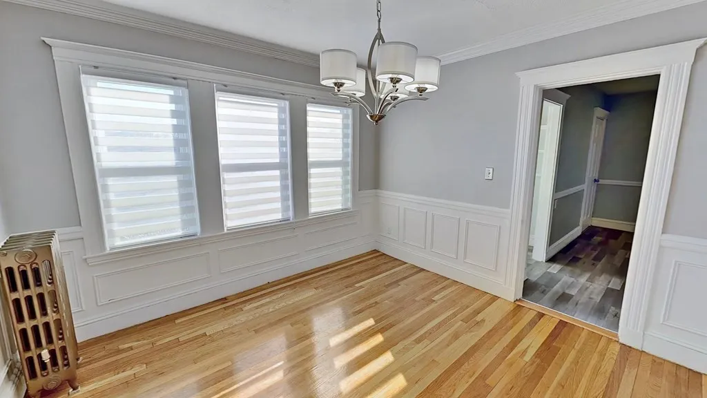75 Forest Hills St, Jamaica Plain
