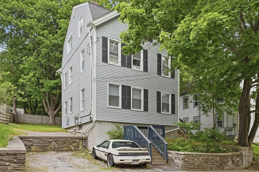 10 Oswald St, Worcester