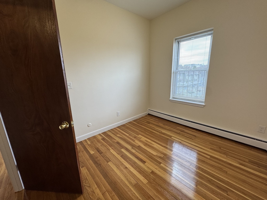 160-180 North Beacon St, Brighton