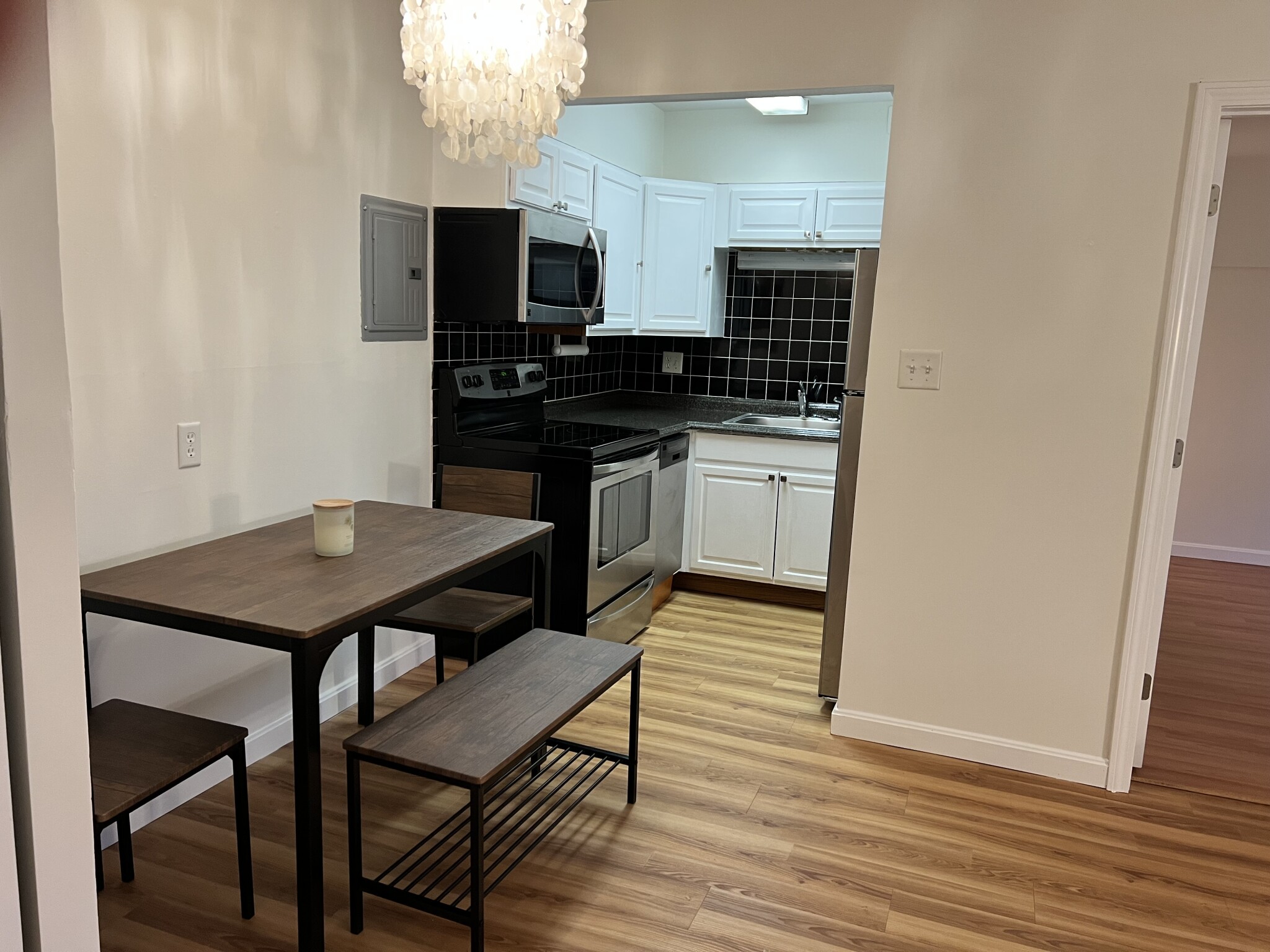 7 Arizona Ter, Arlington