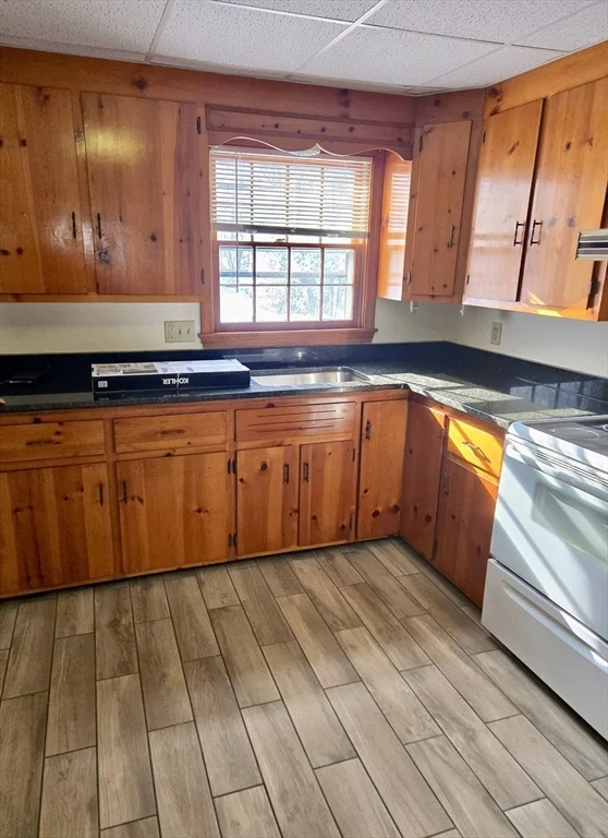 216 Ashland Ave, Southbridge