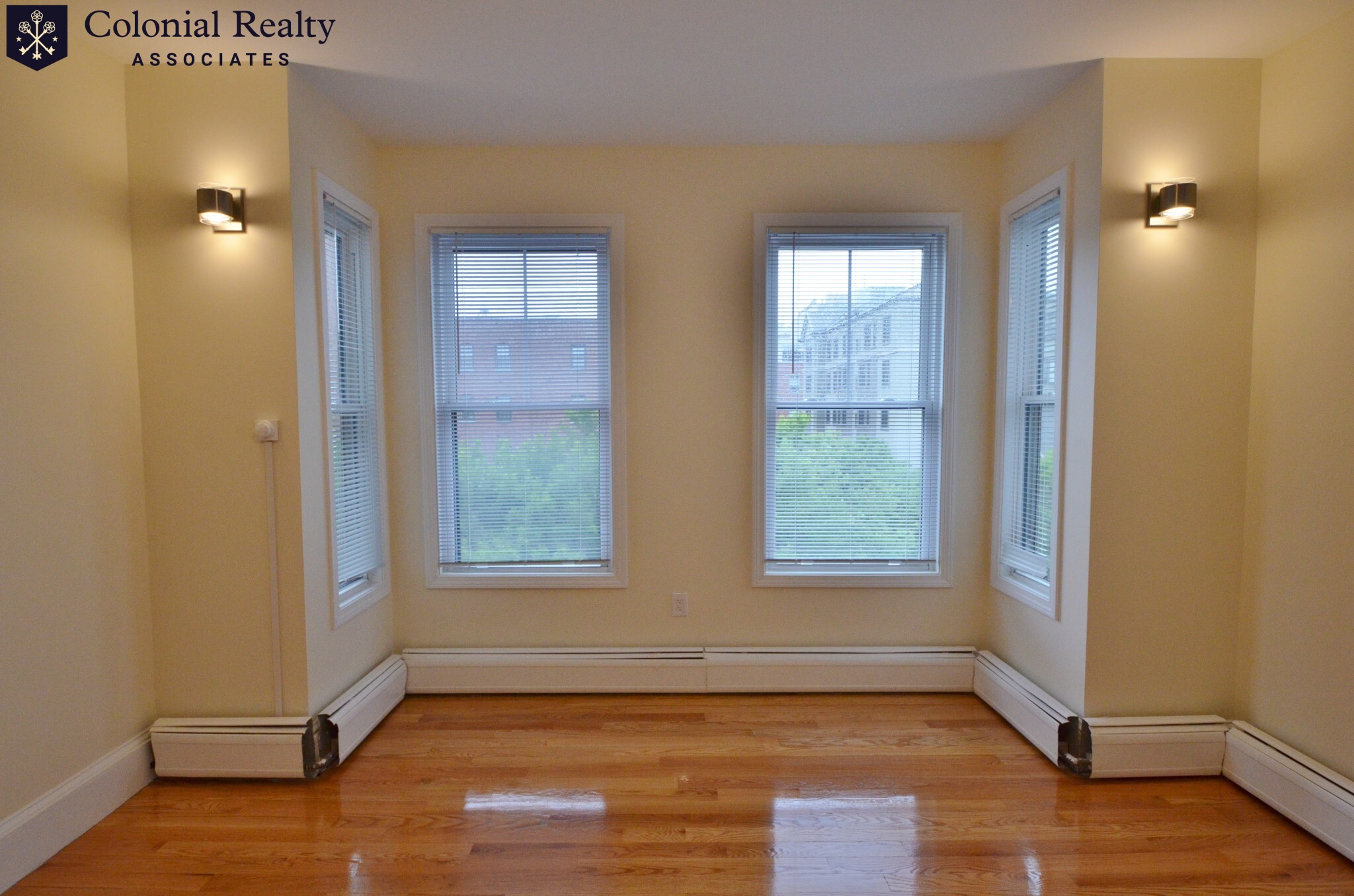 37 Brookline St, Cambridgeport