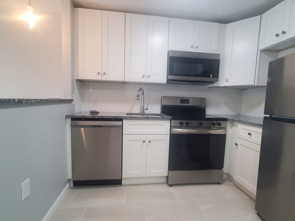 10 Copeland St, Quincy