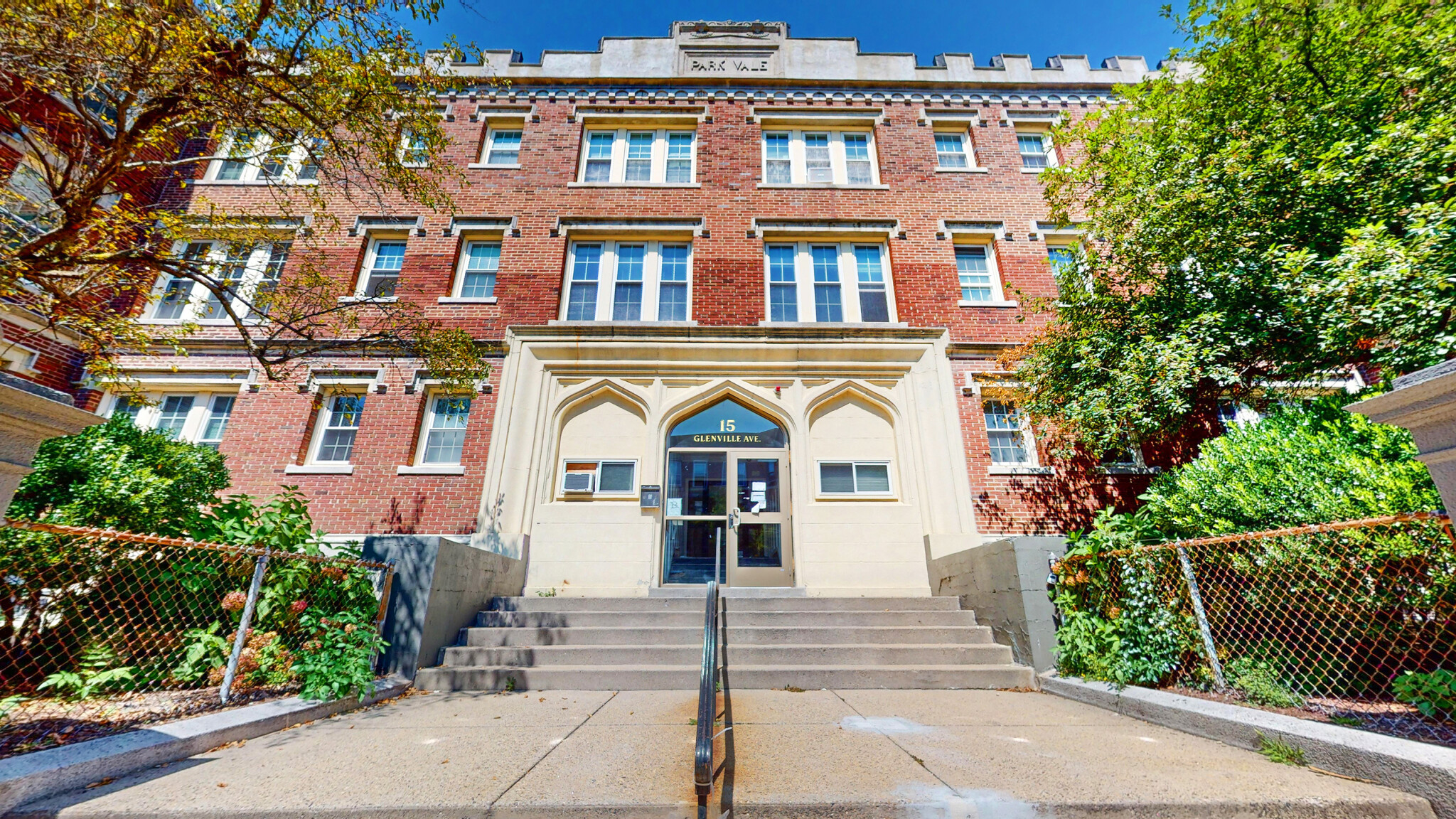 15 Glenville Ave, Allston