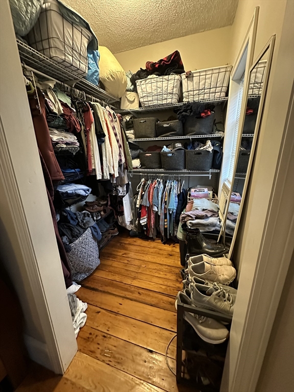 98 Chelsea St, East Boston