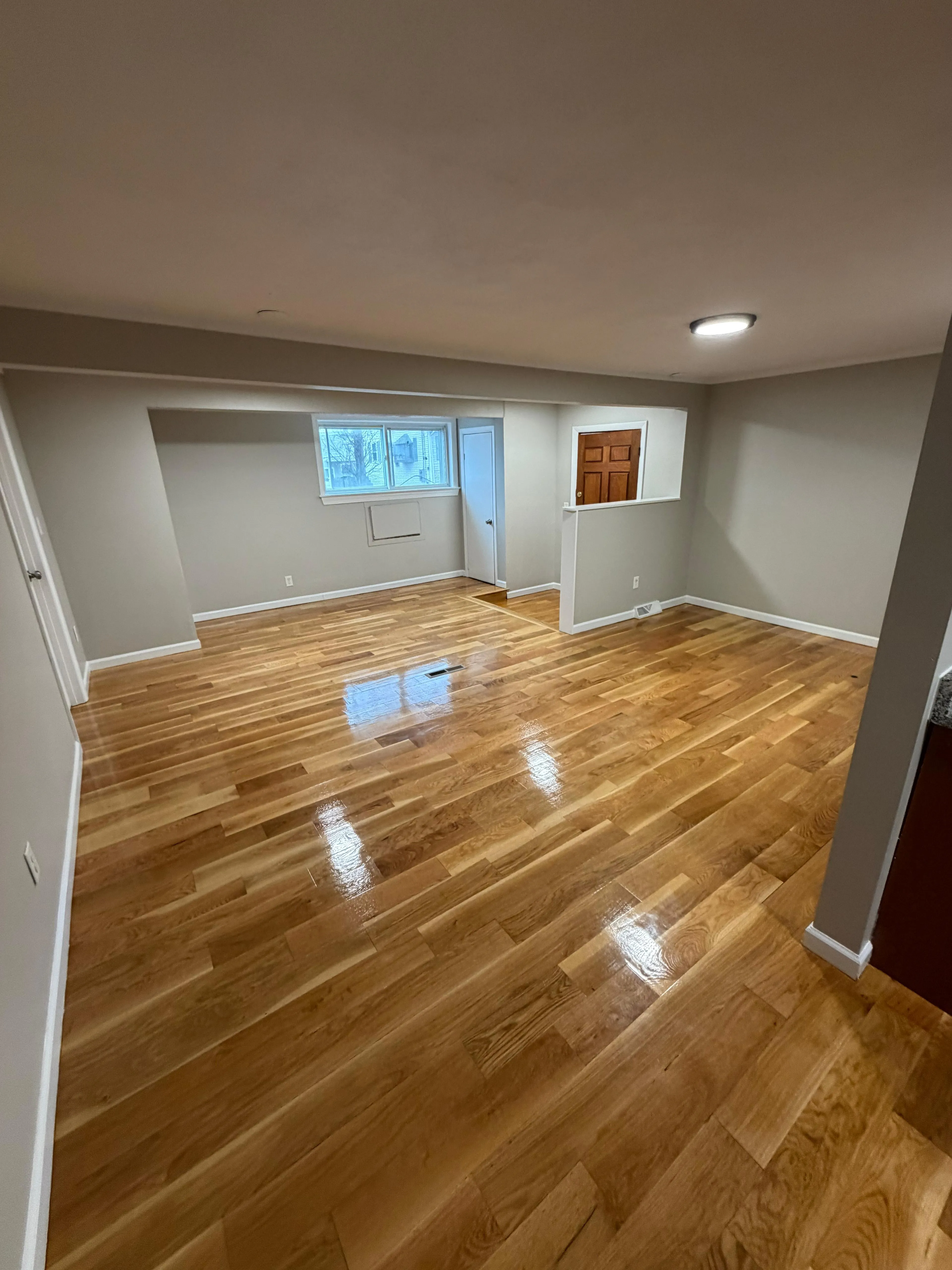 23 Roughan St, Revere