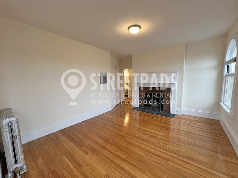 2 Ware St, Mid-Cambridge