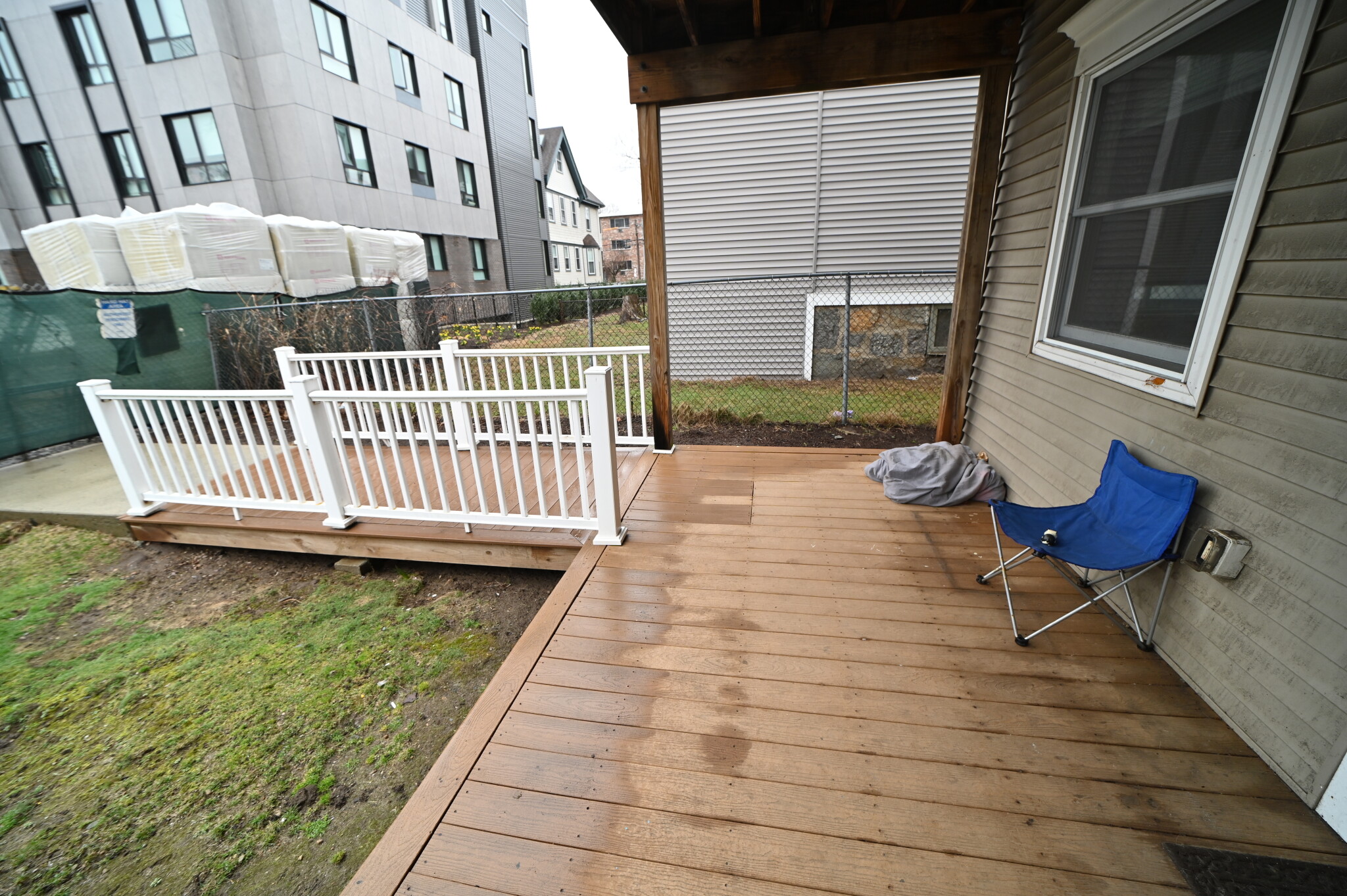 9 Gardner Ter, Allston