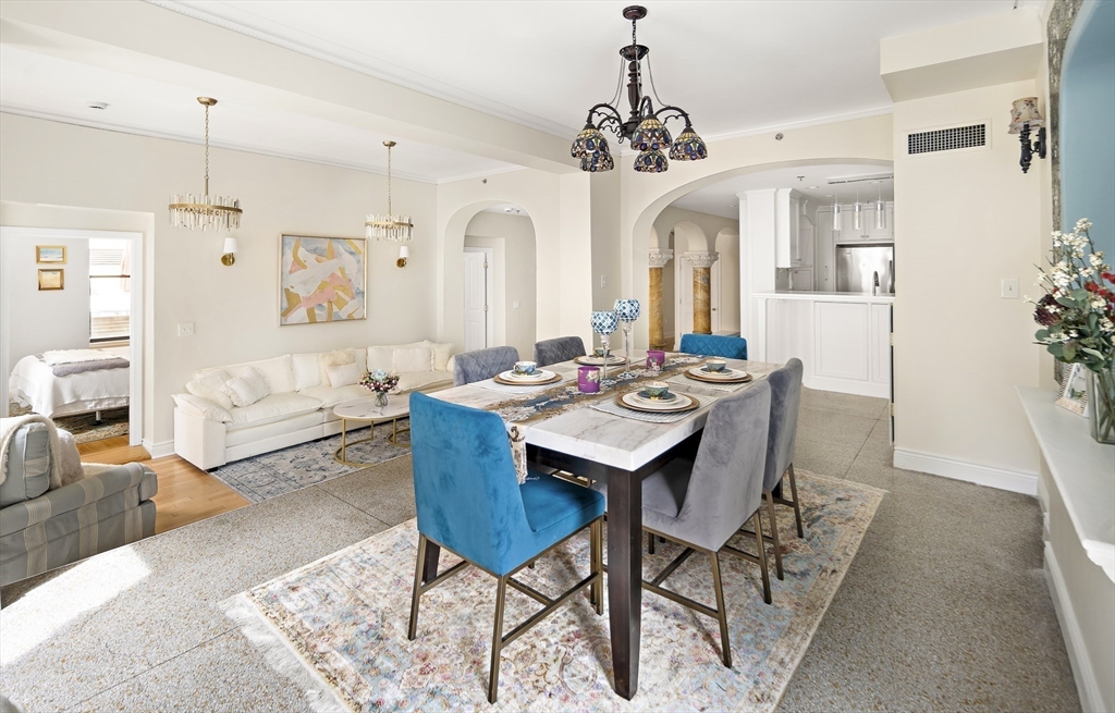 4 Charlesgate E, Back Bay