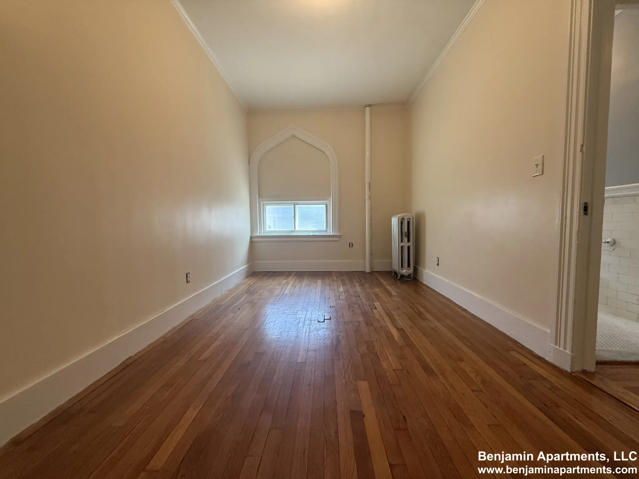 15 Glenville Ave, Allston