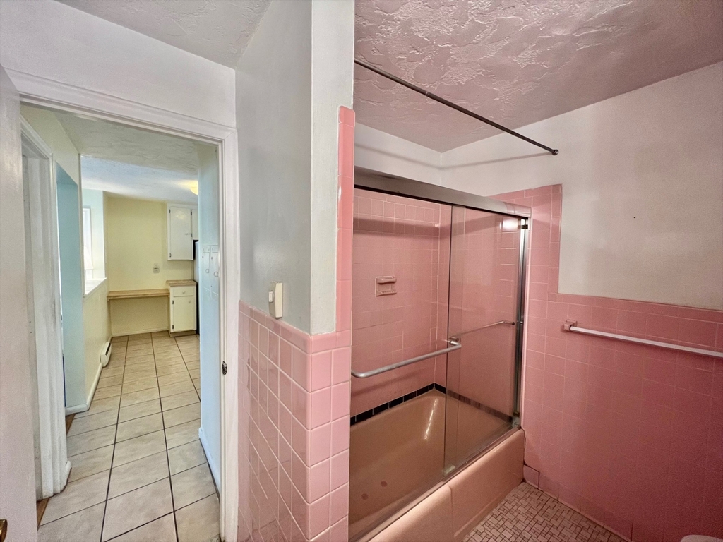 20 Hamilton Rd, Arlington