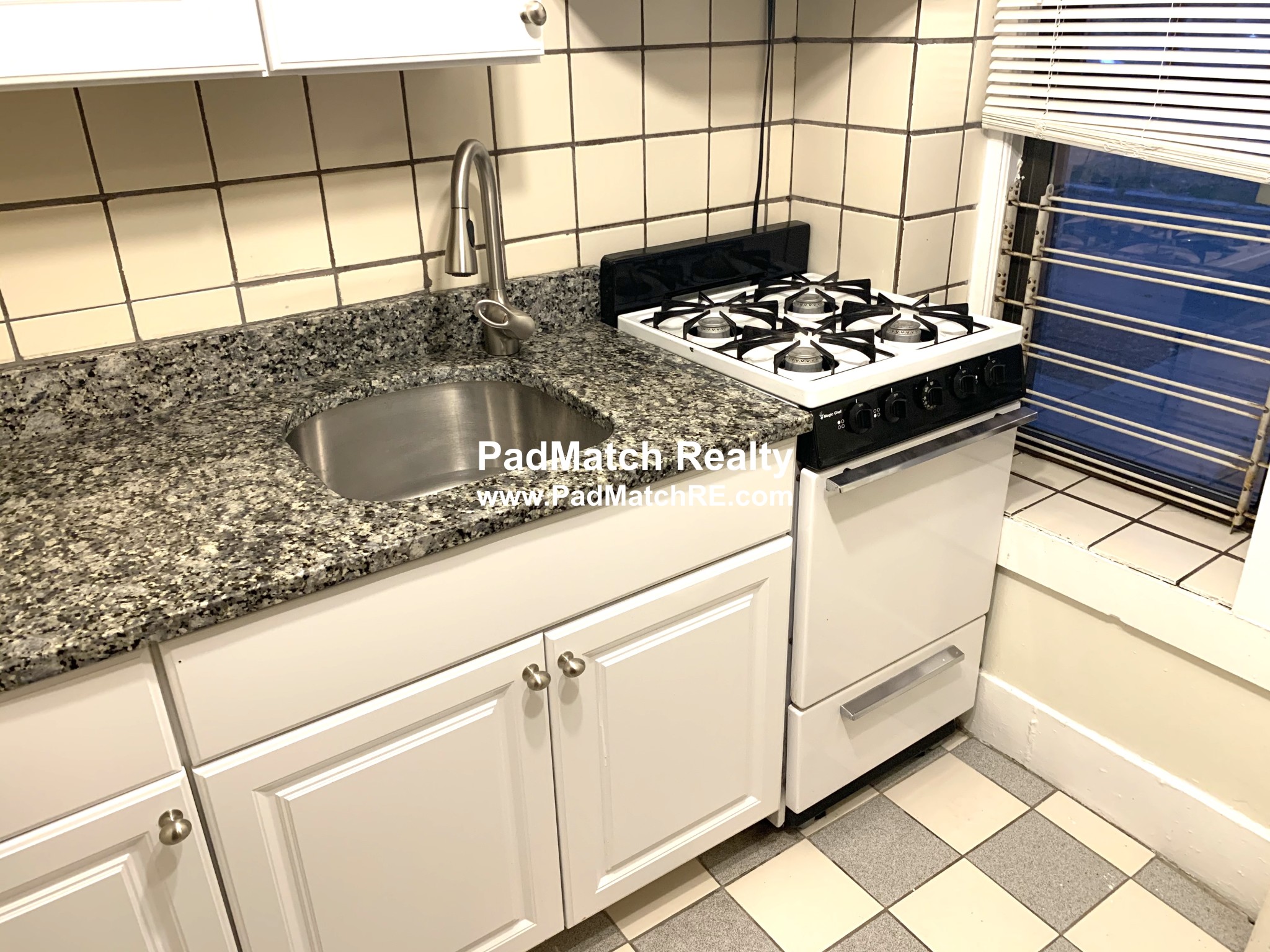 1412 Commonwealth Ave, Brighton