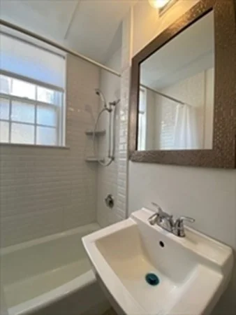 205 Mt Auburn St, West Cambridge