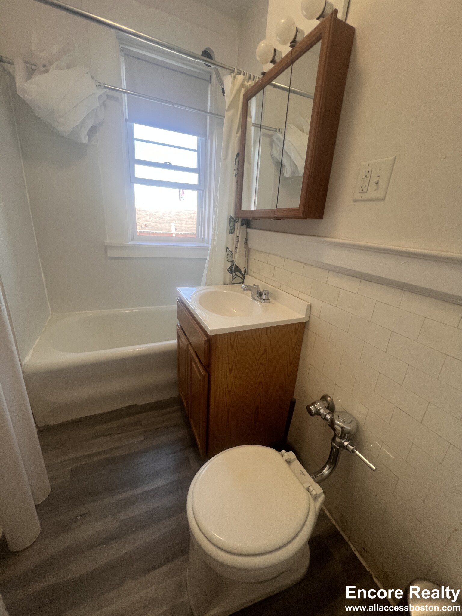 1171 Boylston St, Fenway