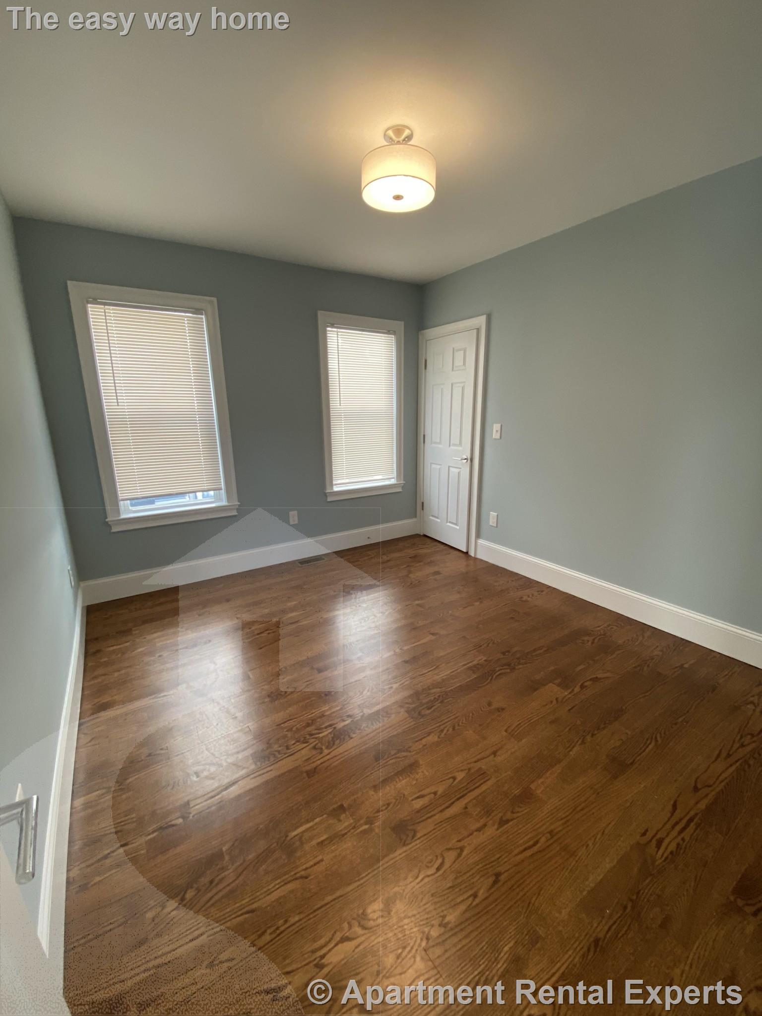 3-5 Hamilton Rd, Teele Square