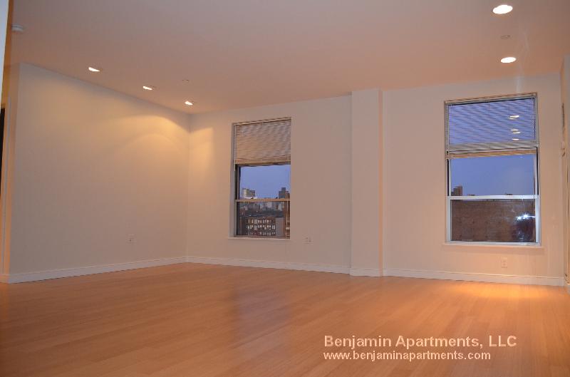 601 Albany St, South End