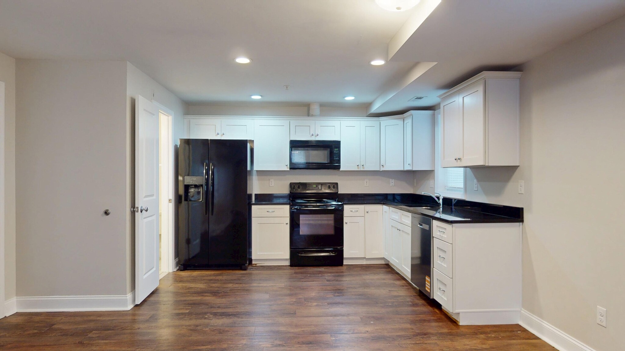 60 Holworthy St, Roxbury