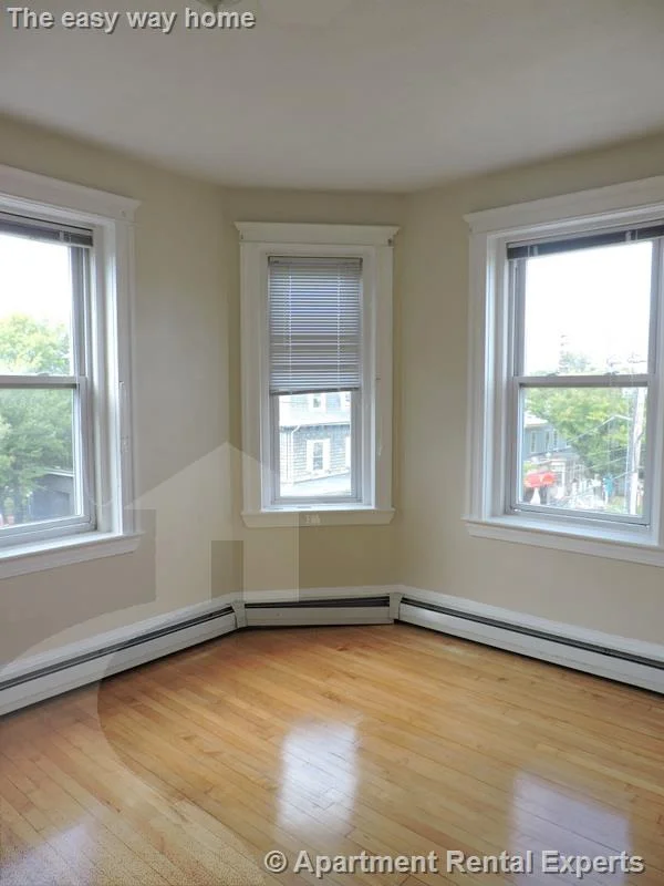 274 Brookline St, Cambridgeport