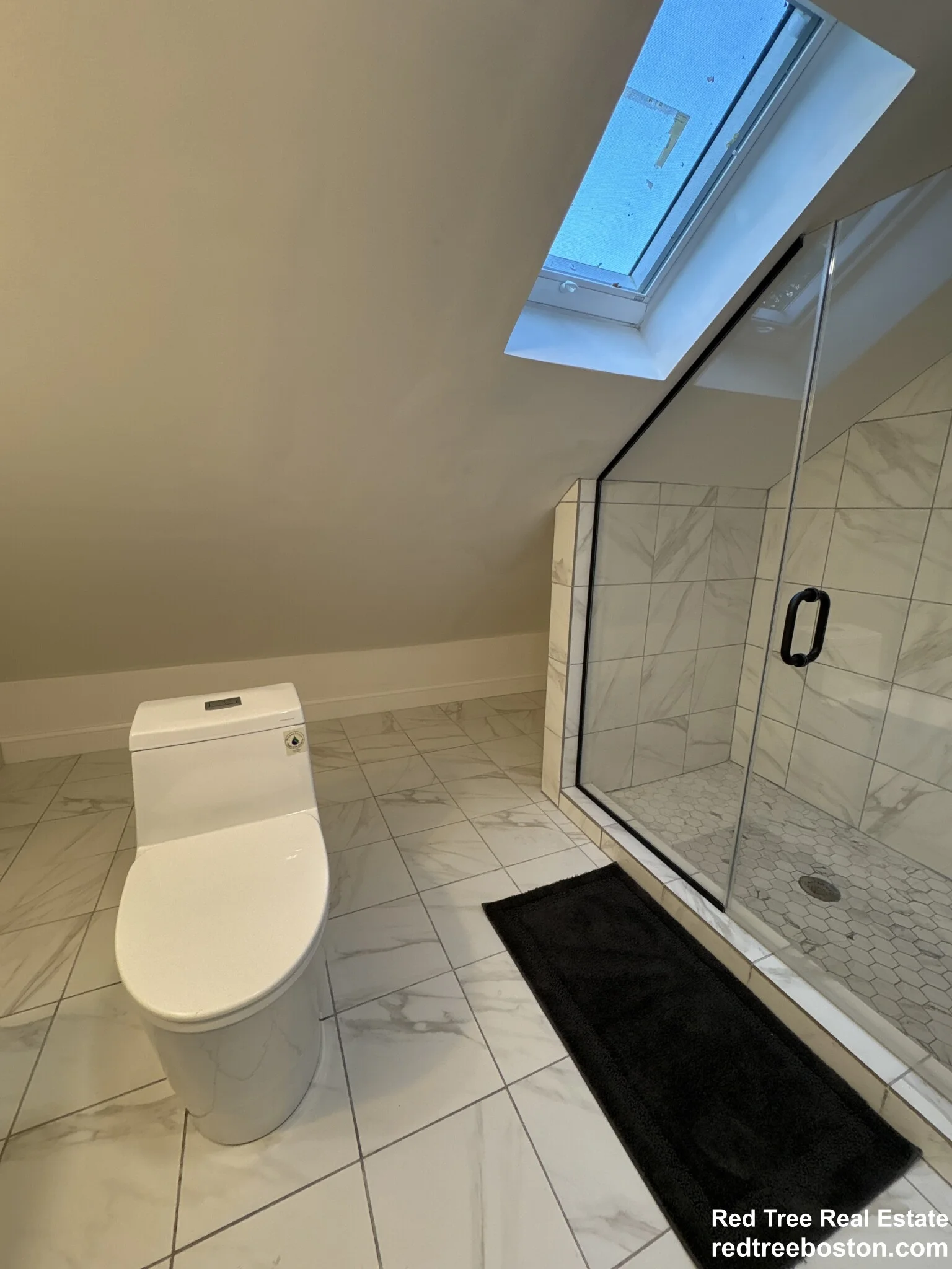 26 Garnet Rd, West Roxbury
