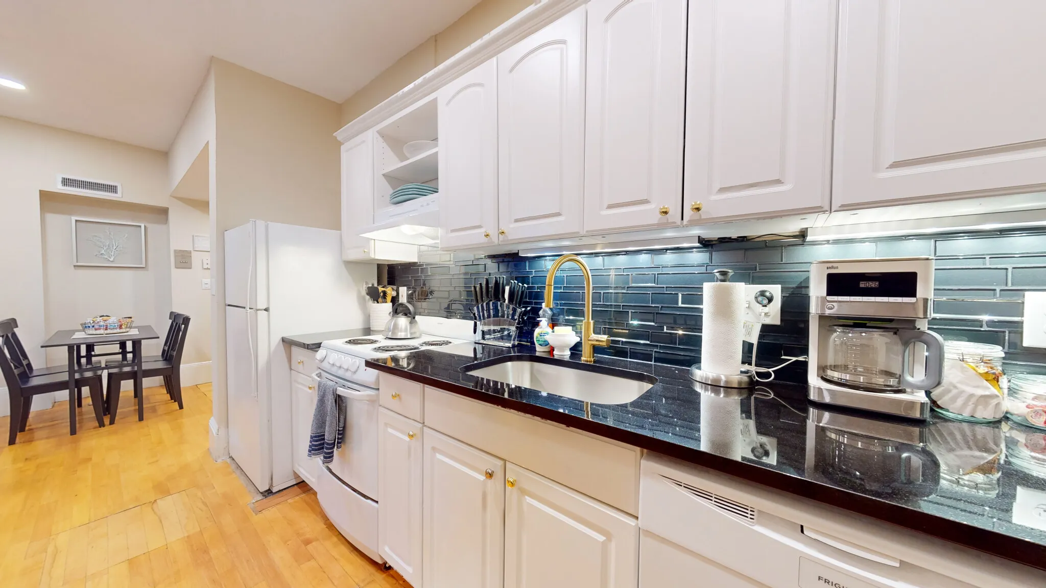 290 Beacon St, Back Bay