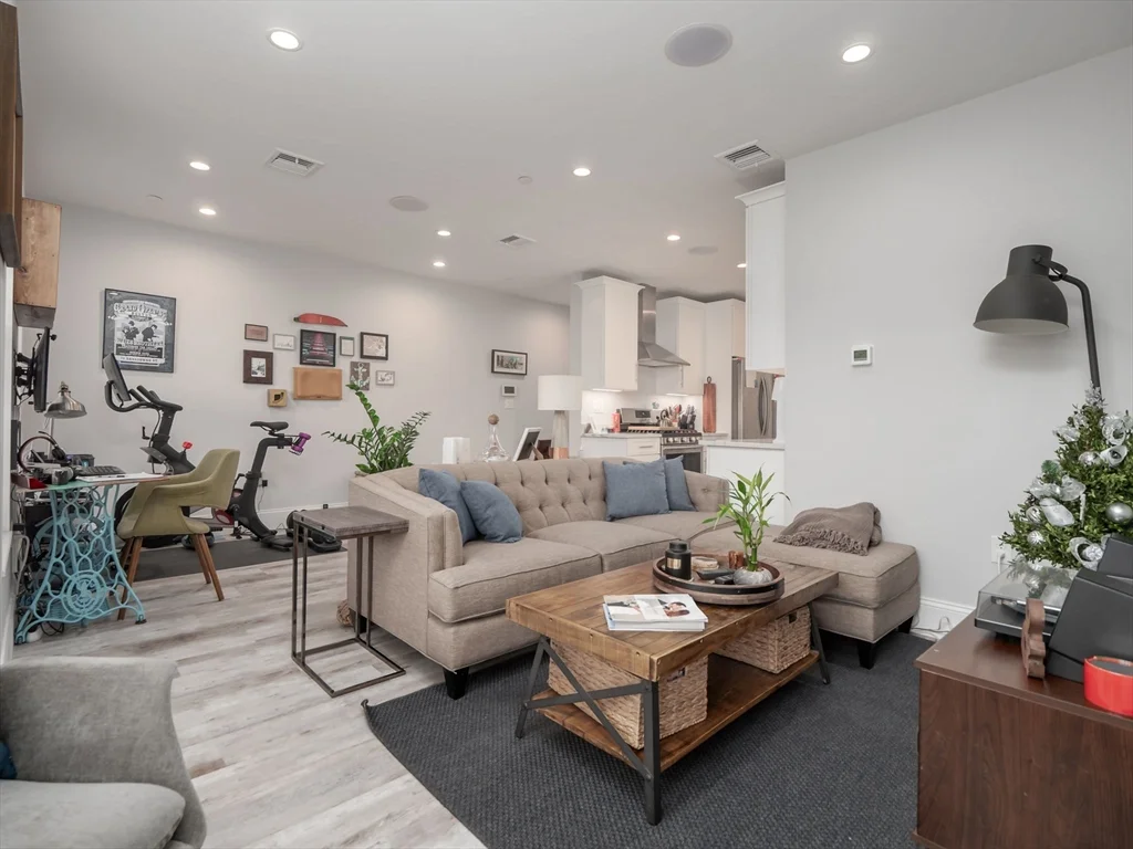 45 L St, South Boston