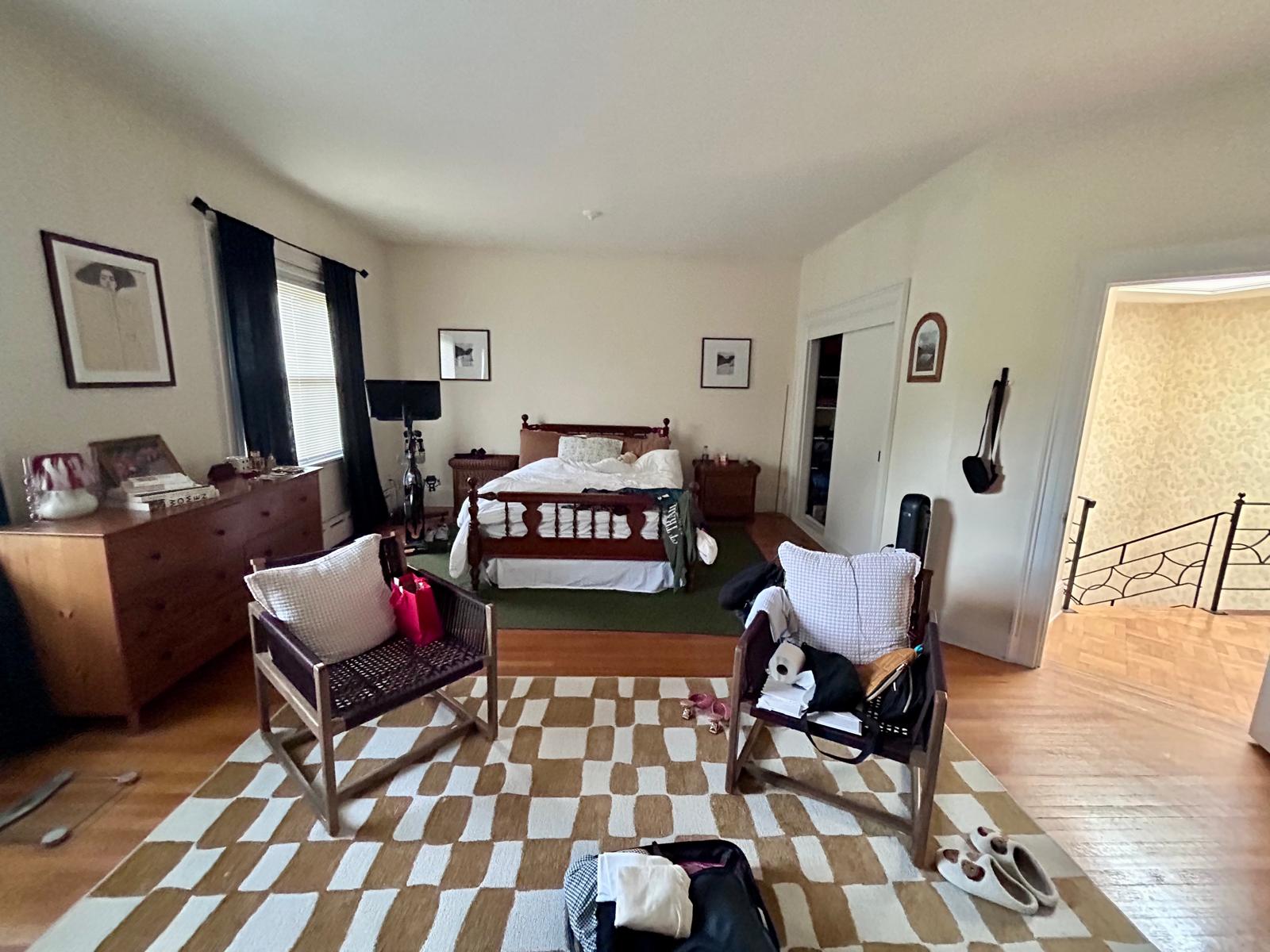 1712 Beacon St, Brookline