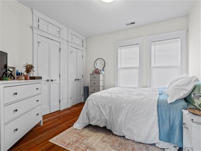 78 Bowdoin St, South Medford