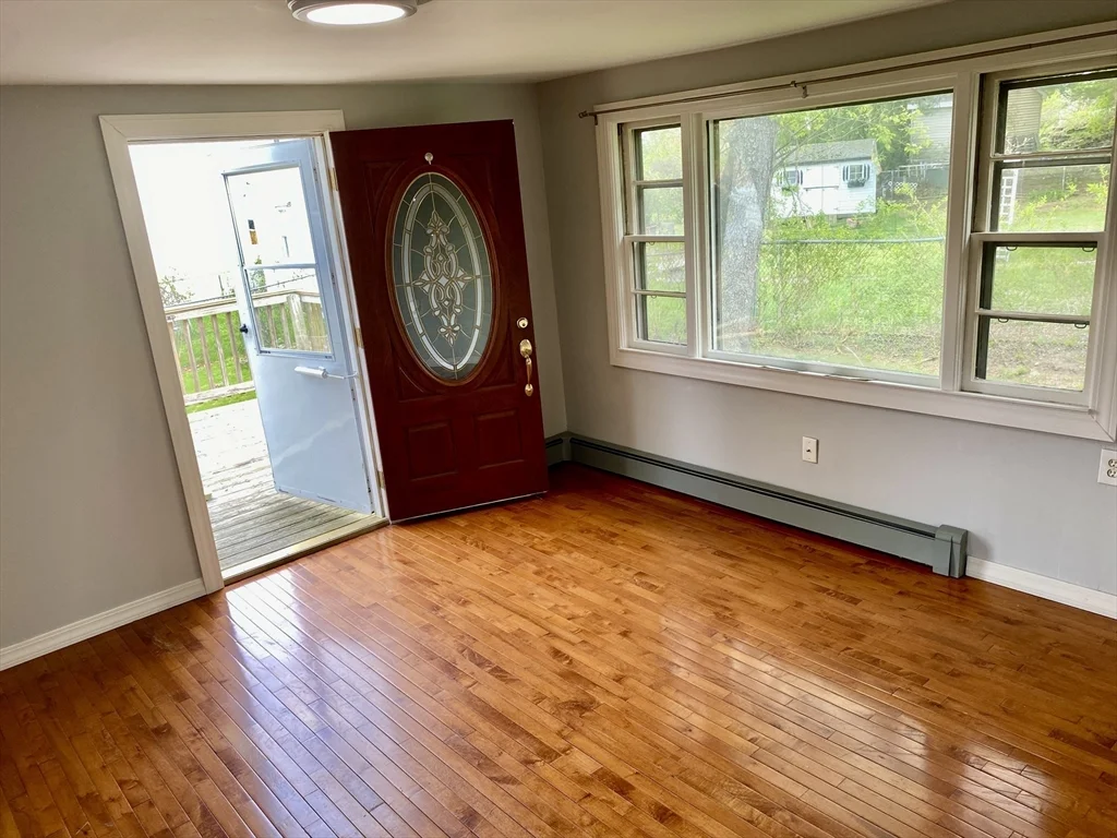 35 Denton St, Lowell