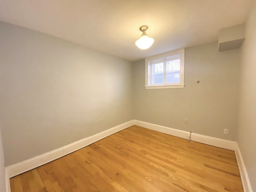 239 Commonwealth, Back Bay