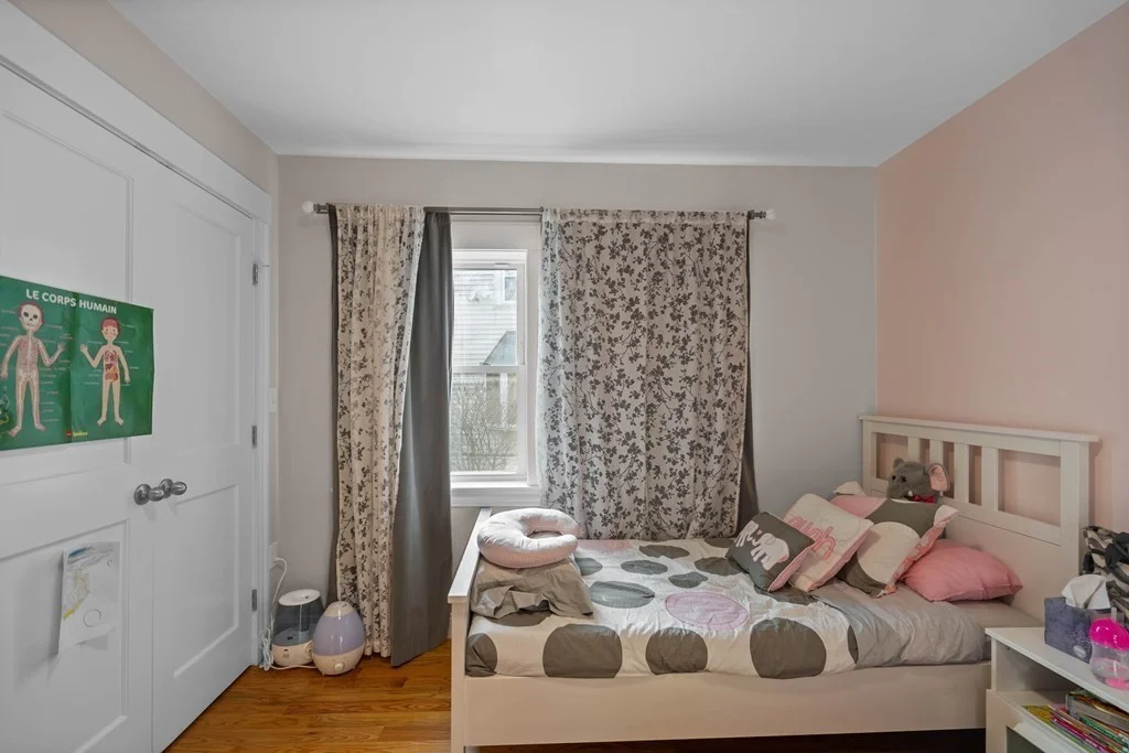 64 Waltham St, Watertown