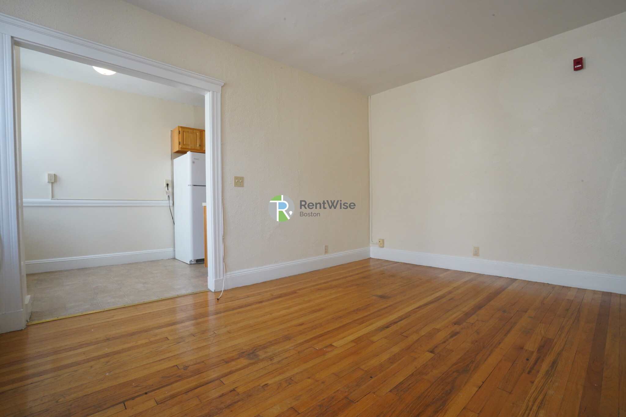 131 Washington St, Brighton