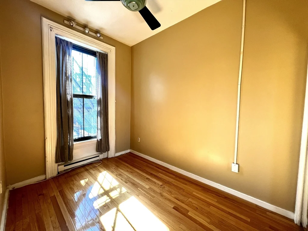 703 Massachusetts Ave, Roxbury