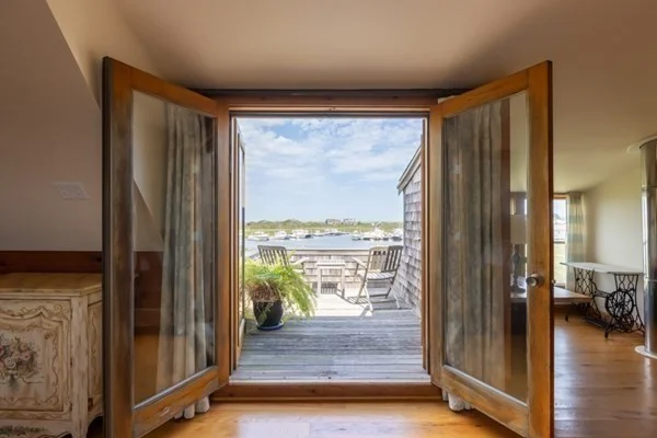 46 Tennessee Ave, Madaket