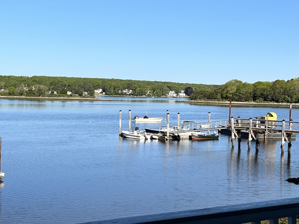 162 R Pettey Ln, South Westport