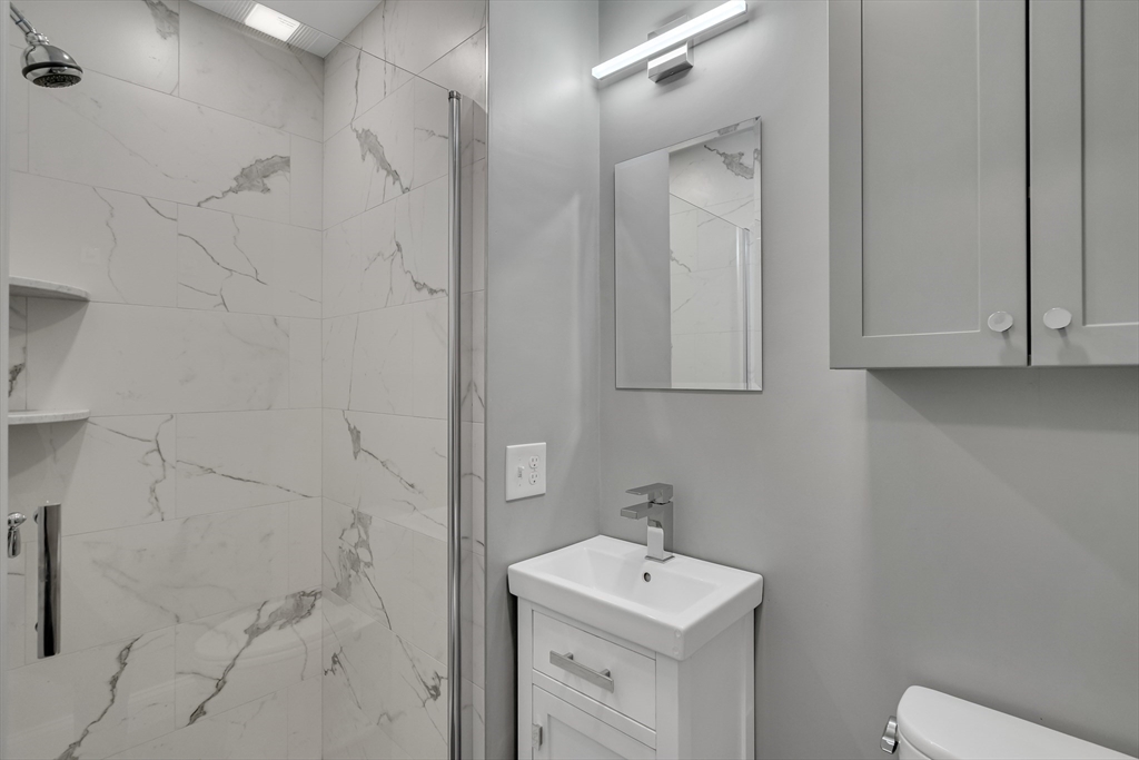 142 Sutherland Rd, Brighton