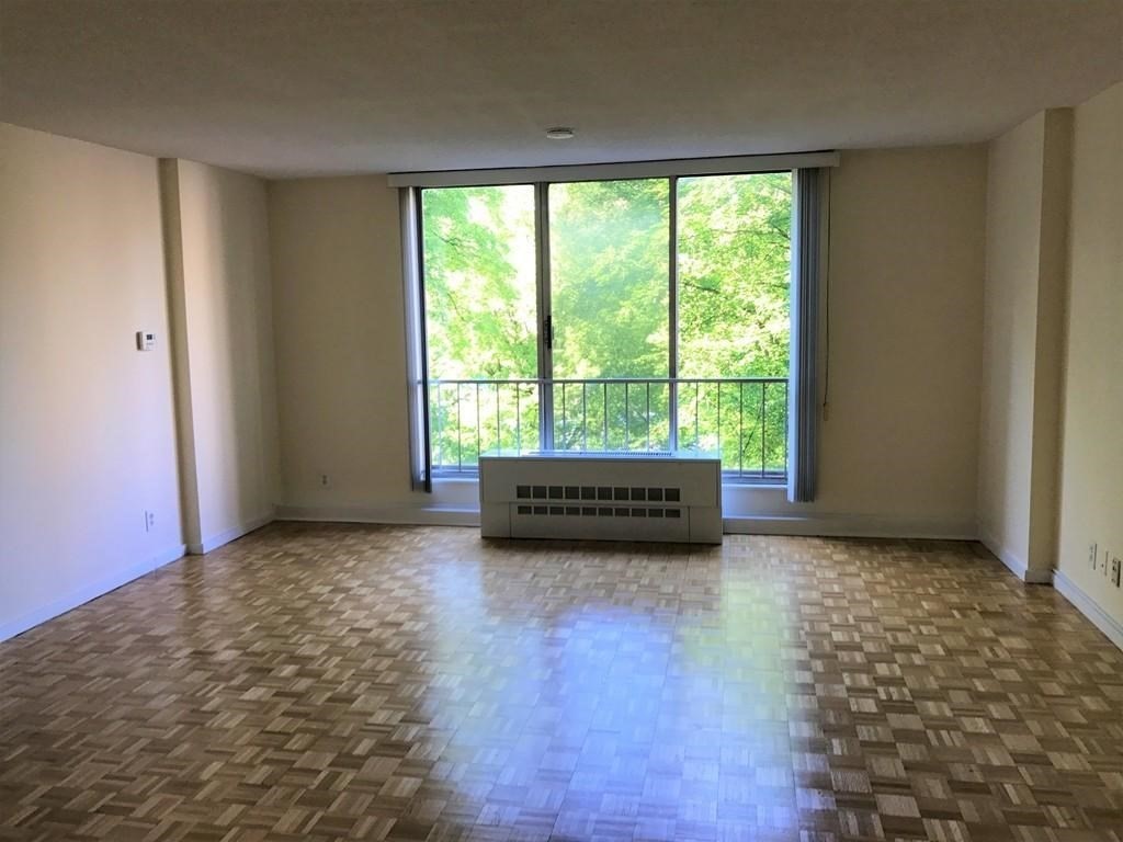 44 Washington St, Brookline Village