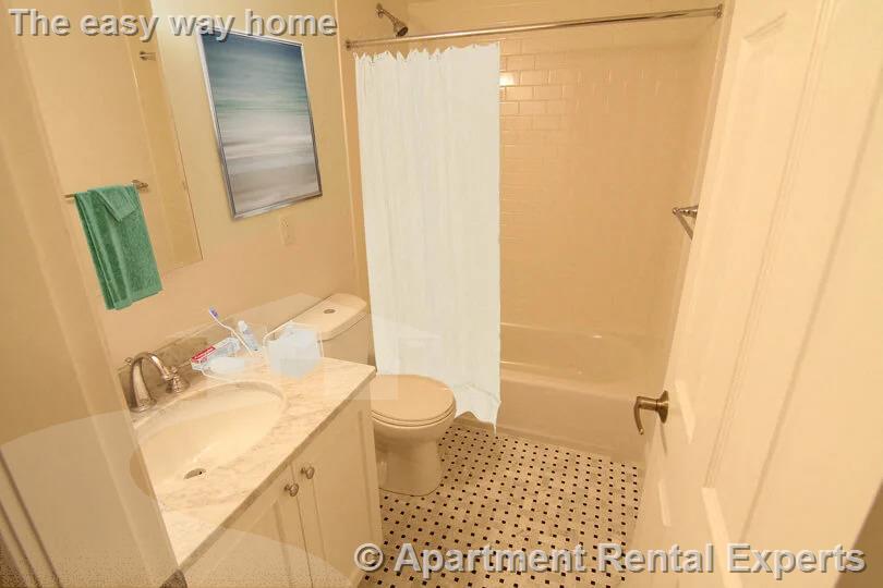 21 Wendell St, Harvard Square