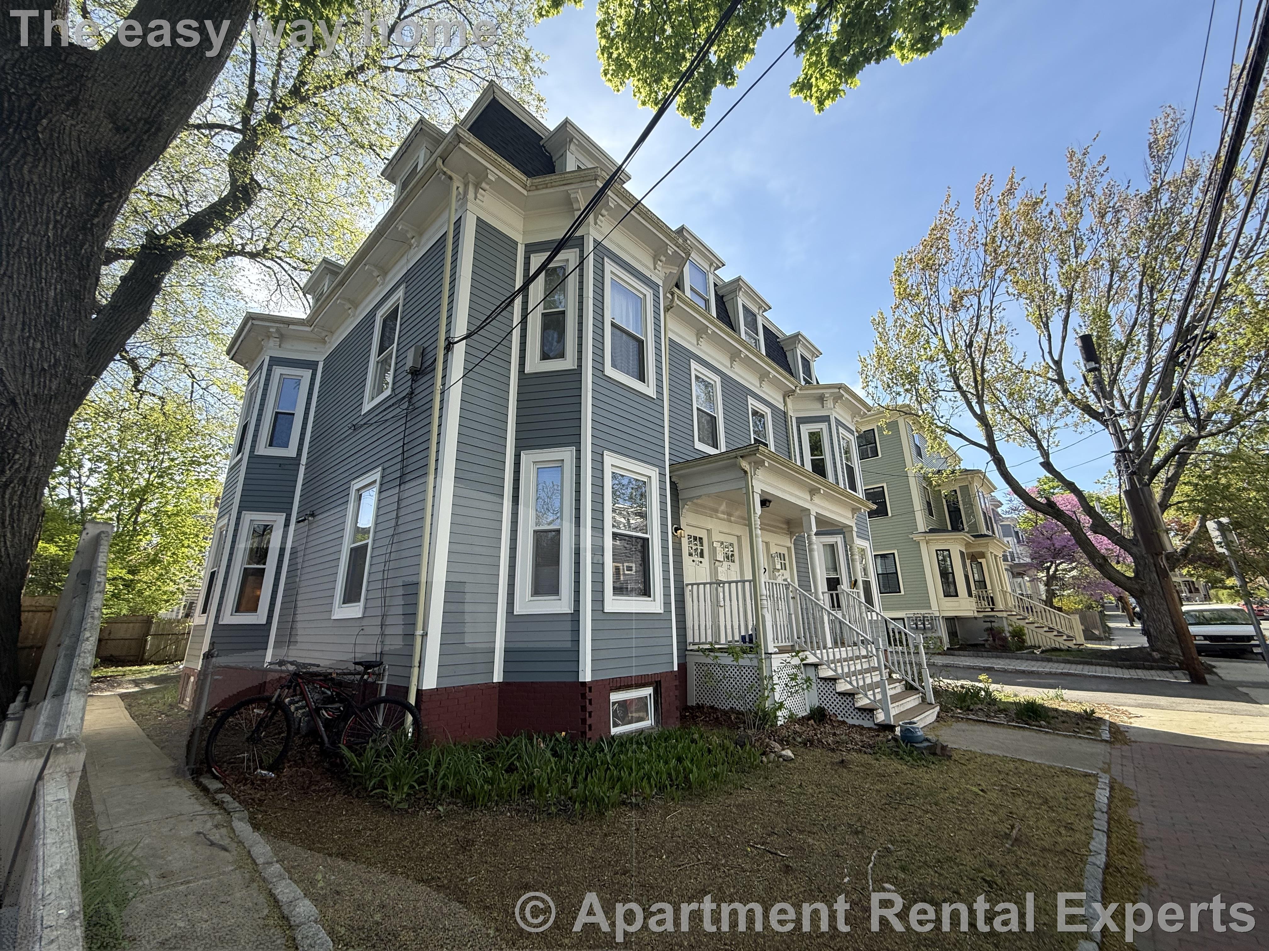 12 Tufts St, Cambridgeport
