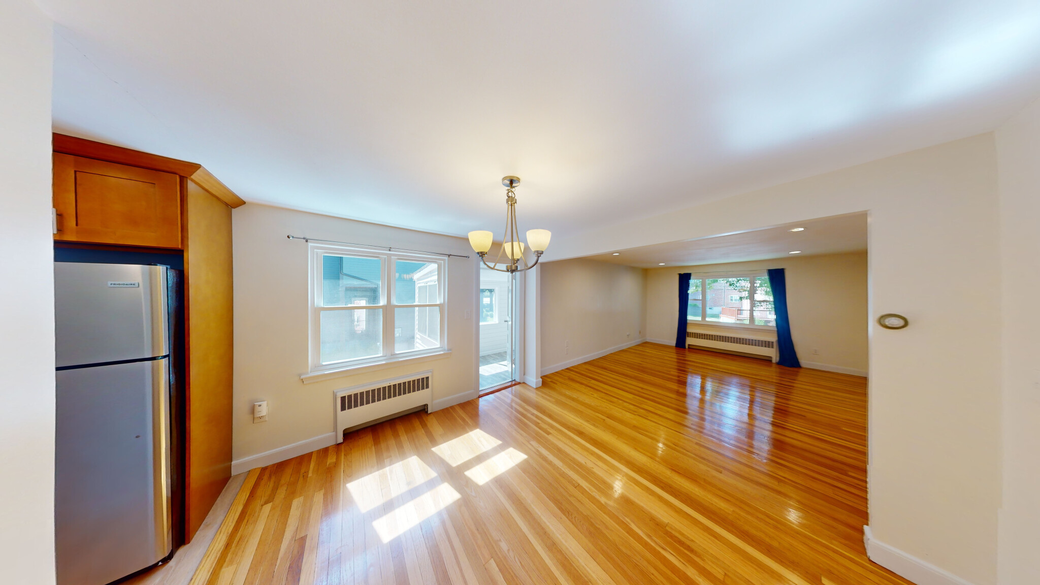 14 Louise Rd, Chestnut Hill