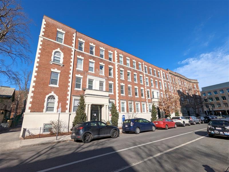 3 Chauncy St, Neighborhood Nine