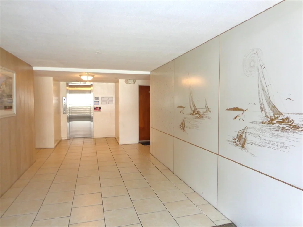 183 Mount Auburn St, Watertown