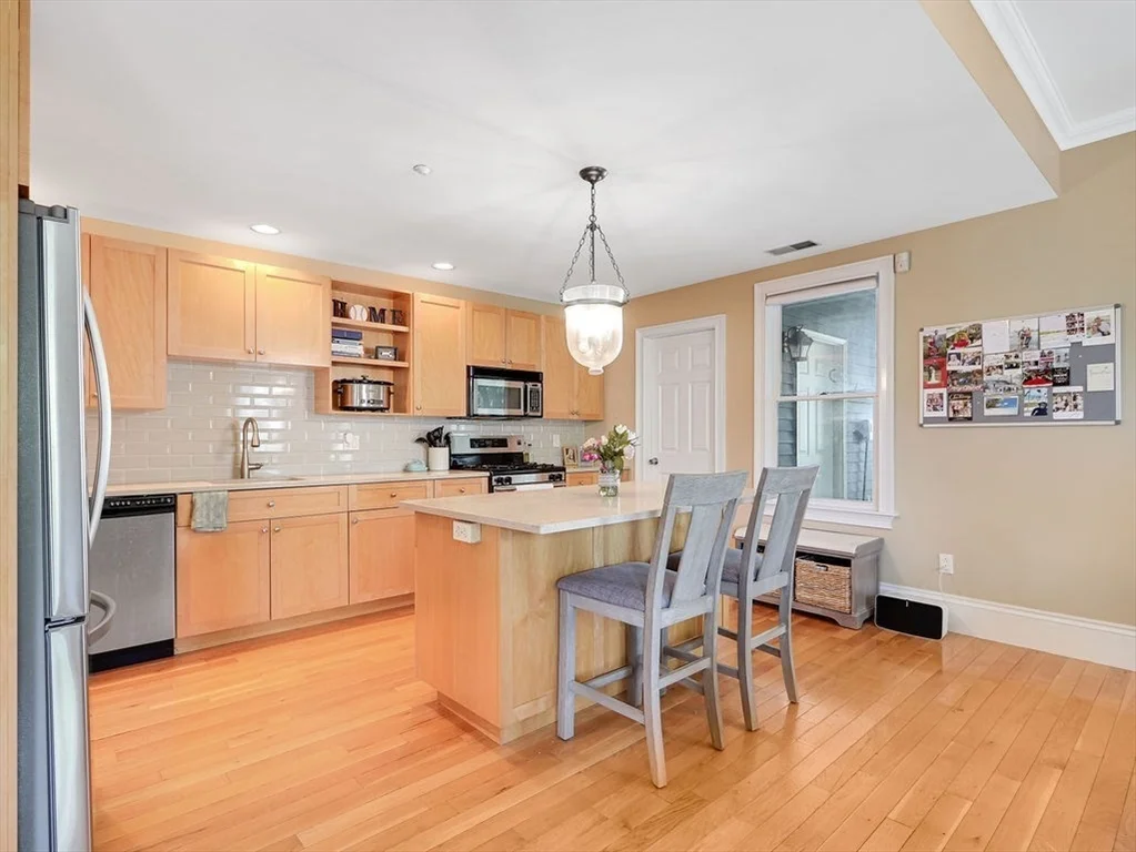 201 K St, South Boston