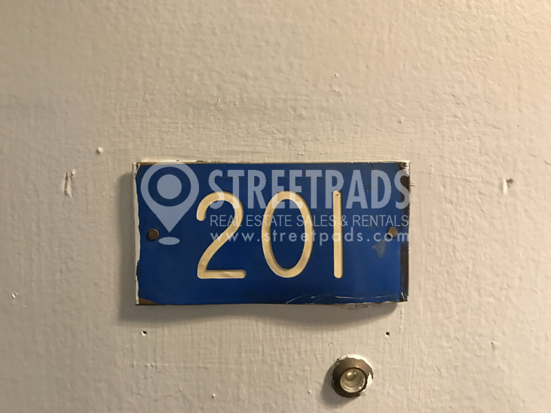 33 Lancaster Ter, Corey Hill