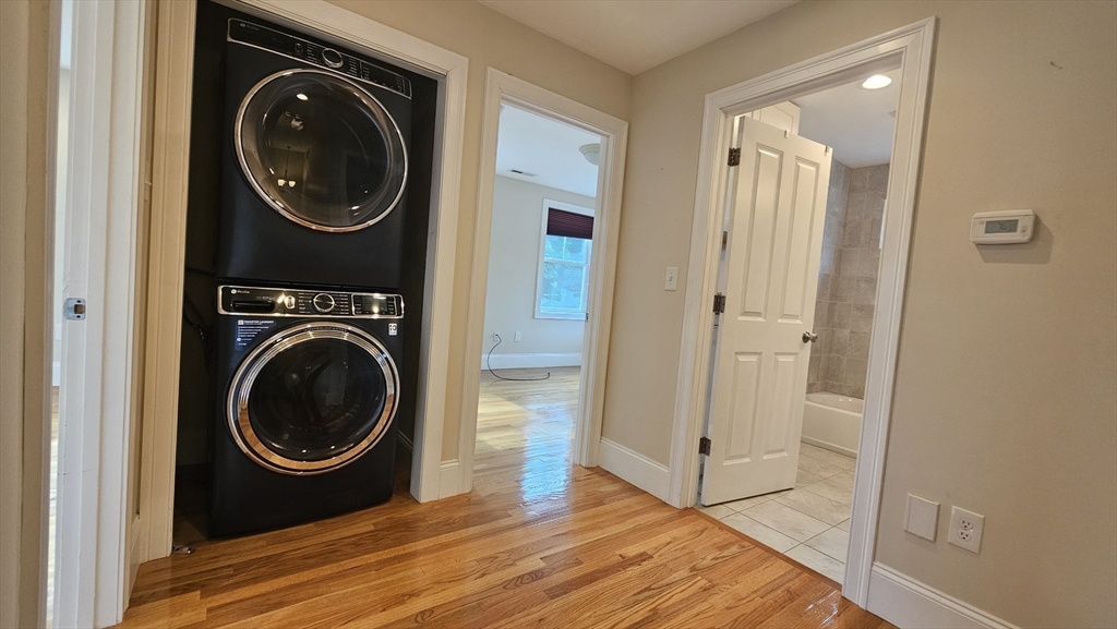 43 Hammond St, Waltham