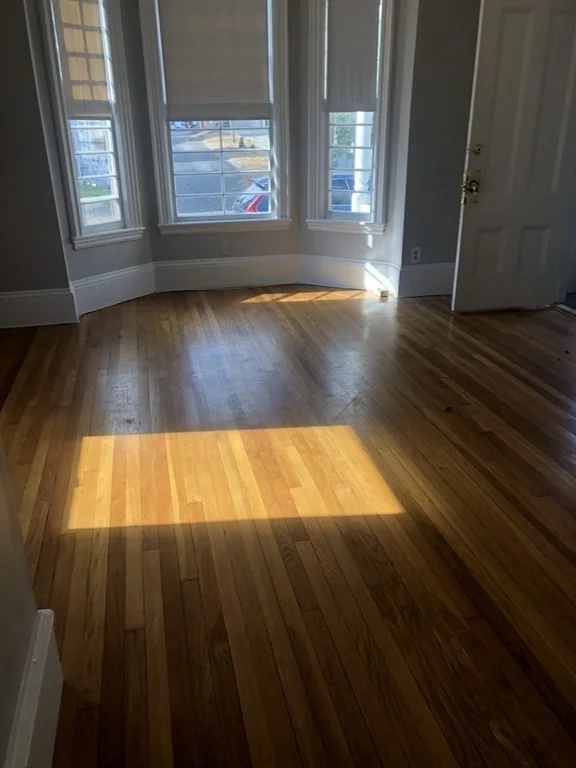 20 Crescent Ave, South Braintree