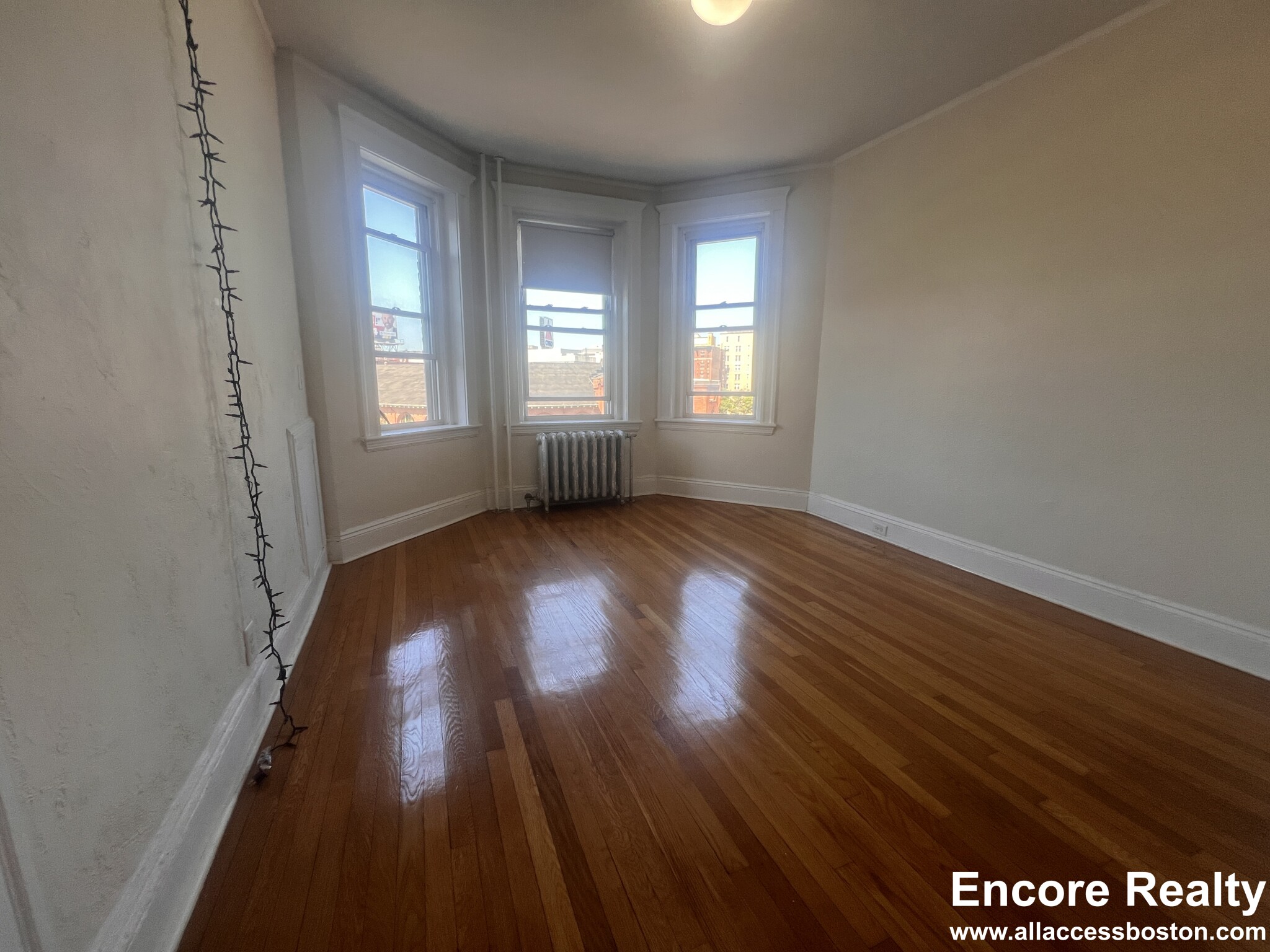 1171 Boylston St, Fenway