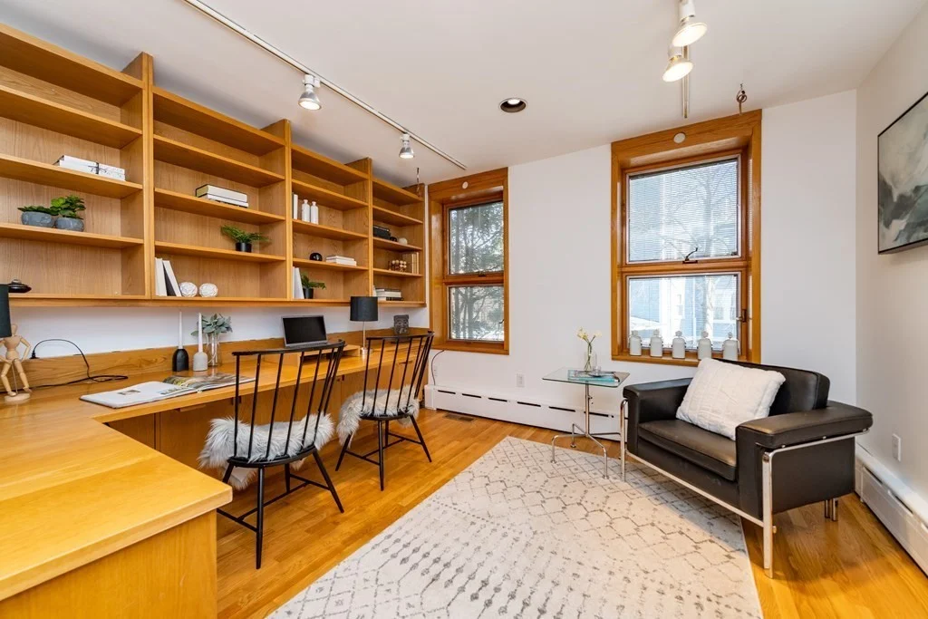 72 Fairmont St, Cambridgeport