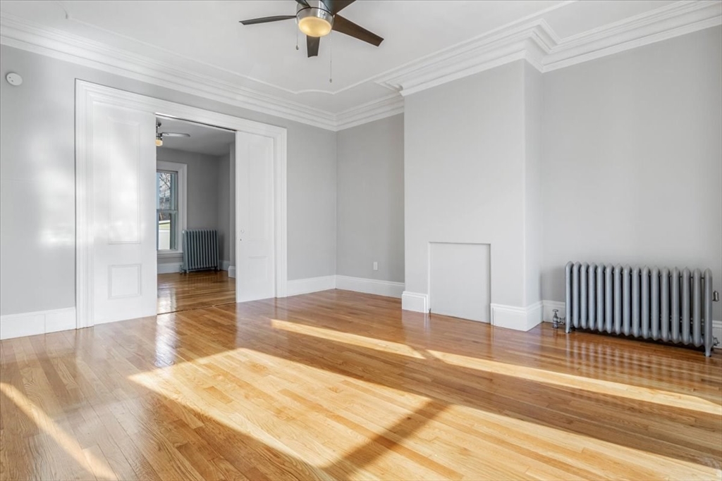 34 Neponset Ave, Hyde Park