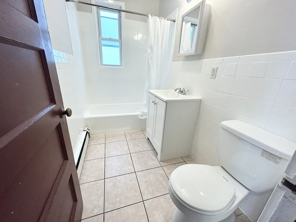 24 Maryland, Dorchester