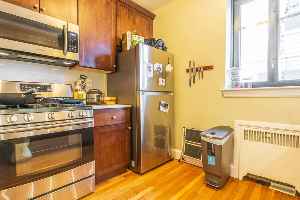 65 Strathmore Rd, Brighton